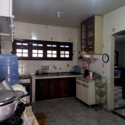 Excelente casa no condominio princess park , em Praia seca